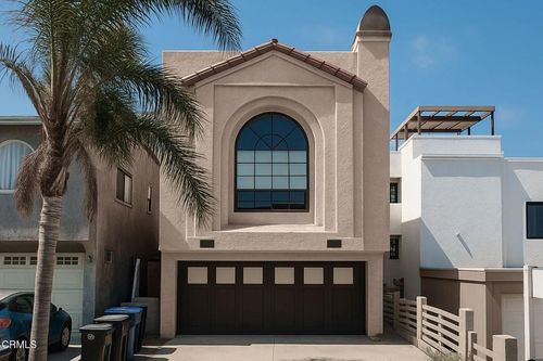 381 Highland Dr, Oxnard, CA, 93035 | Card Image