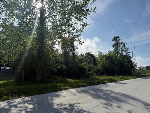 2211 Waco St, Dayton, TX, 77535 | Card Image