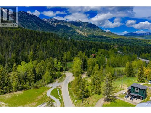 201 Joliffe Way, Rossland, BC, V0G1Y0 | Card Image