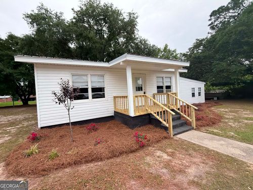 5545 Bacon Ave, Eastman, GA, 31023-6909 | Card Image