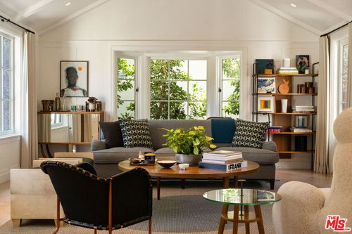 8836 Evanview Drive, West Hollywood, CA, 90069 | Card Image