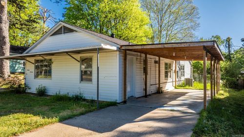 715 Oakwood, Benton, AR, 72015-3546 | Card Image