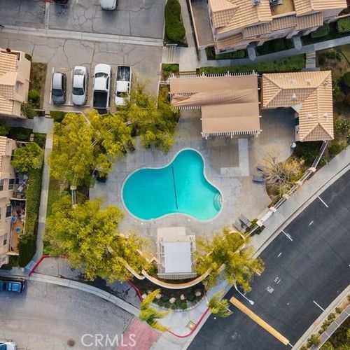 f-18716 Via Canon, Newhall, CA, 91321-4606 | Card Image