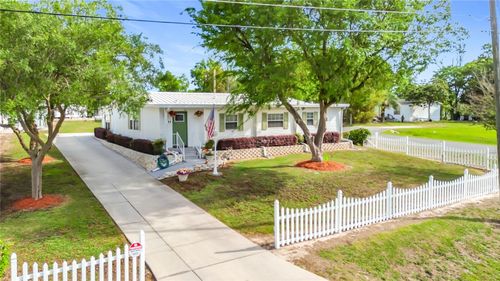 111 Mark Ave, LADY LAKE, FL, 32159-4513 | Card Image
