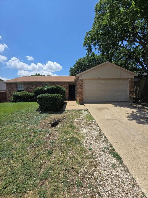 7130 Hedge Dr, Dallas, TX, 75249-1533 | Card Image
