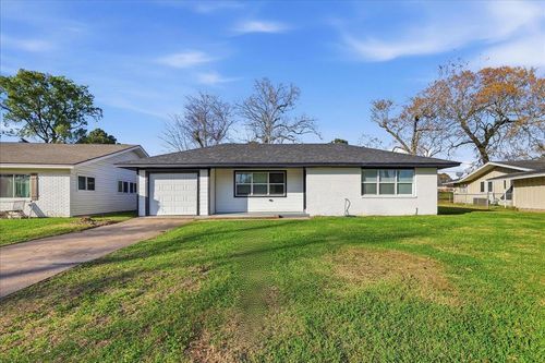 4030 Bayou Rd, Beaumont, TX, 77707-2448 | Card Image