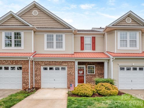 3064 Priory Ridge Dr, Fort Mill, SC, 29707-1595 | Card Image