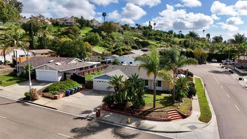 405 Joann Cir, Vista, CA, 92084-3723 | Card Image