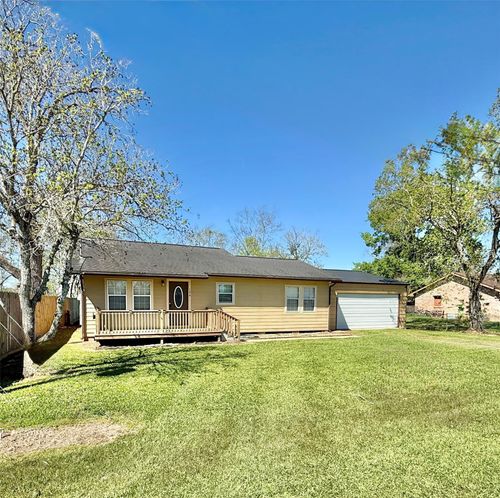 124 Bennett Dr, West Columbia, TX, 77486-3112 | Card Image