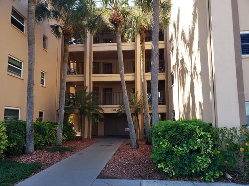 apt-a11-2525 W Bay Dr, BELLEAIR BLUFFS, FL, 33770-1954 | Card Image