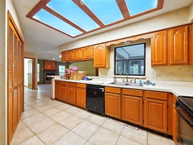 1053 Cavern Dr, House other with 4 bedrooms, 2 bathrooms and null parking in APOPKA FL | Image 19