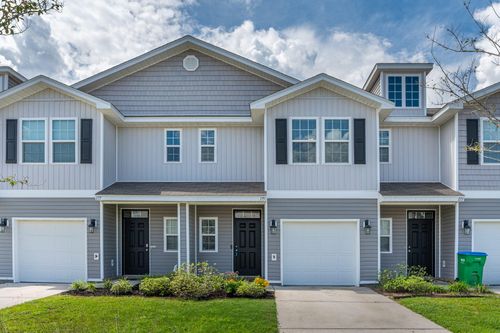 175 W Iron Horse Drive, Crestview, FL, 32539 | Card Image