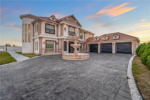 3111 Emerald Valley Blvd, Brownsville, TX, 78526-1180 | Card Image