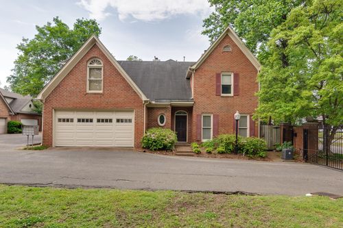 1501 Granville Ln, Memphis, TN, 38104-7402 | Card Image