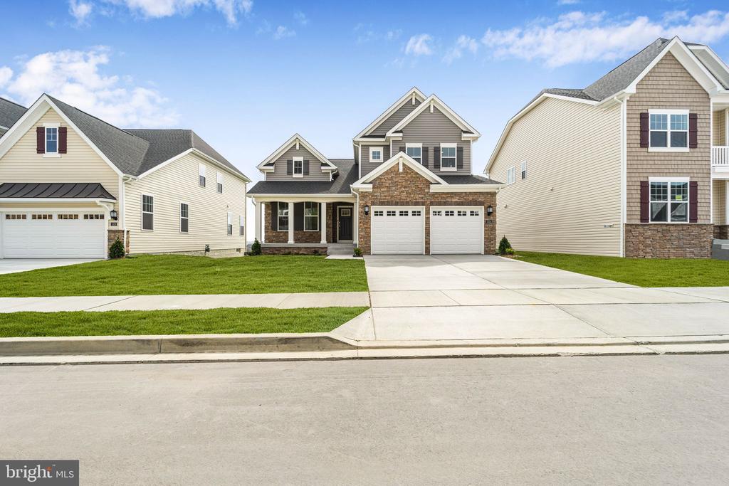 Residential in FREDERICK 2