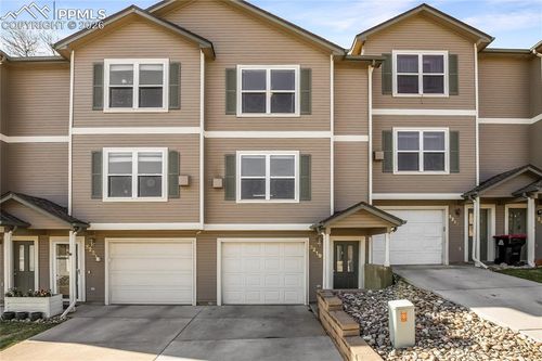 3219 Hearthridge Cir, Colorado Springs, CO, 80918-5837 | Card Image
