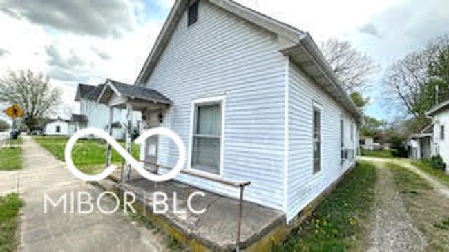 view of side of home | Image 18