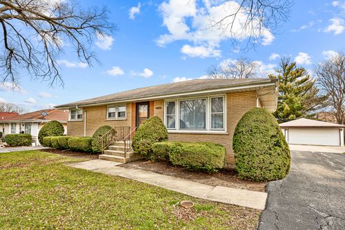 2701 Lee St, Melrose Park, IL, 60164-1268 | Card Image