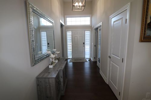 19077 Thompson Dr, Macomb, MI, 48042-6250 | Card Image