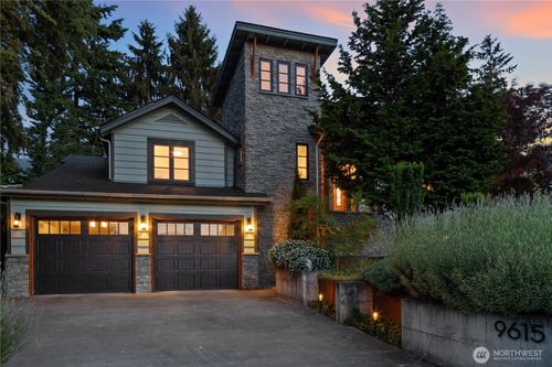 9615 Ne 26th St, Clyde Hill, WA, 98004-2117 | Card Image