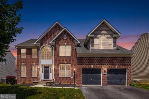 73 Thorton Hall Rd, KEARNEYSVILLE, WV, 25430-2864 | Card Image