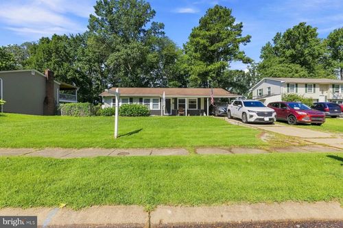 806 Oxford Ct, WALDORF, MD, 20602-2820 | Card Image