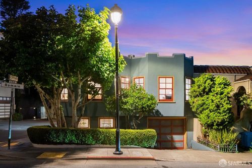 685 Corbett Avenue, San Francisco, CA, 94114 | Card Image