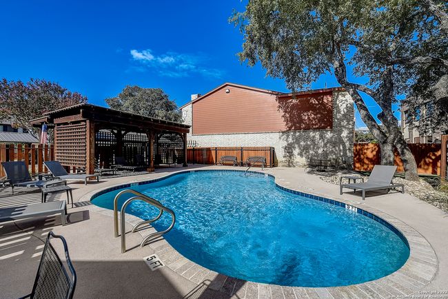 APT-1002 - 2718 Old Field Dr, Condo with 2 bedrooms, 2 bathrooms and null parking in San Antonio TX | Image 24