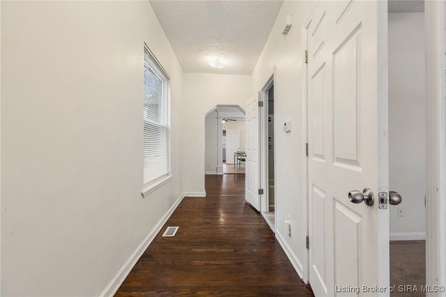 127 New Albany St, Home with 3 bedrooms, 2 bathrooms and null parking in Sellersburg IN | Image 14