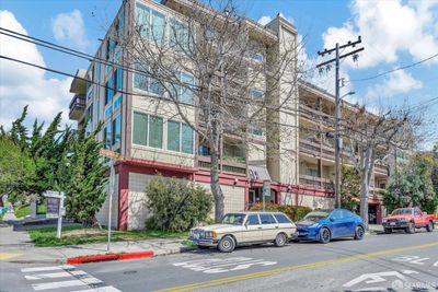 3 - 2201 Virginia Street, Condo with 1 bedrooms, 1 bathrooms and 1 parking in Berkeley CA | Image 1