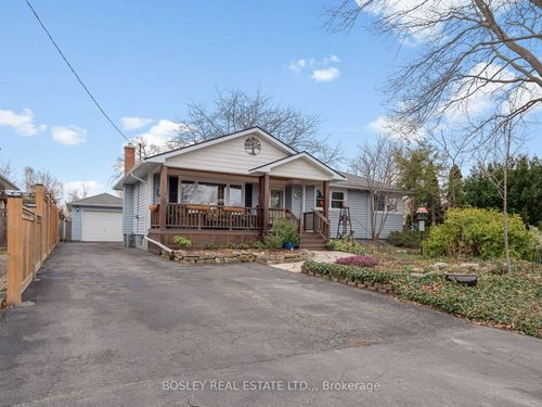 47 Albany Drive, St Catharines, ON, L2N3T7 | Card Image