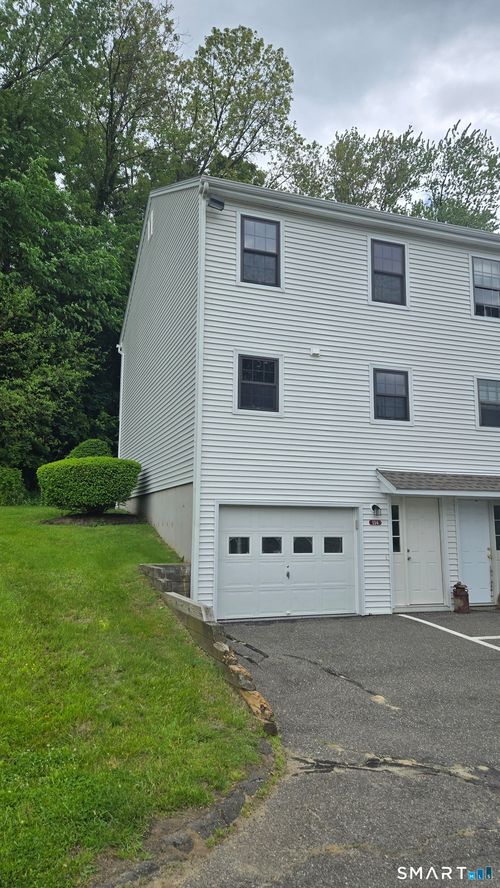 114-114 Aspetuck Vlg, New Milford, CT, 06776-5620 | Card Image