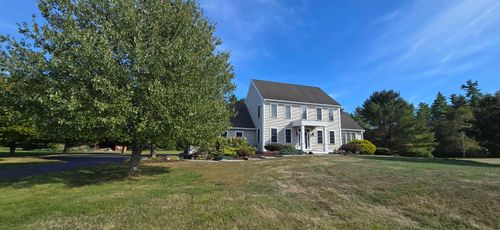 31 Ilona Ln, Loudon, NH, 03307-0727 | Card Image