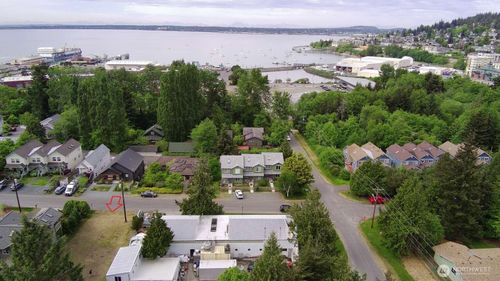 452 Donovan Ave, Bellingham, WA, 98225-7311 | Card Image