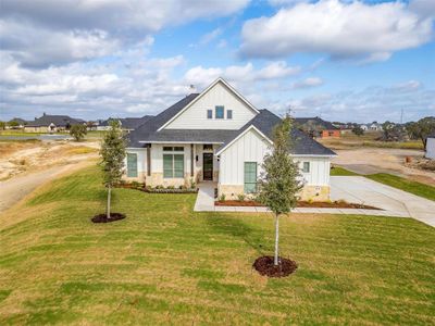 View of front of home with a front yard | Image 1