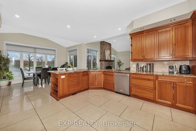 6703 Suncrest Dr, House other with 6 bedrooms, 5 bathrooms and 8 parking in Greely ON | Image 8