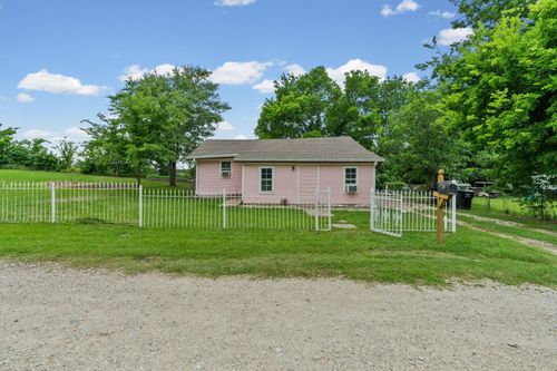 325 West Ln, Quinlan, TX, 75474-6655 | Card Image