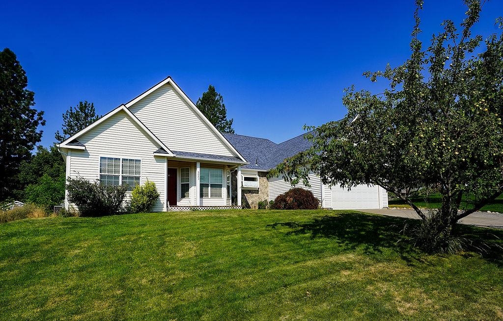 Vista Grande Dr, Otis Orchards, WA 99027
