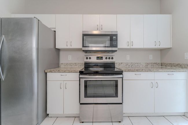 1568 Sw 106 Th Ave, House other with 3 bedrooms, 3 bathrooms and null parking in Pembroke Pines FL | Image 19