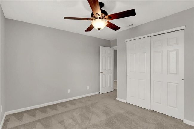 10905 Lemongrass Dr, Condo with 2 bedrooms, 3 bathrooms and null parking in Zionsville IN | Image 37