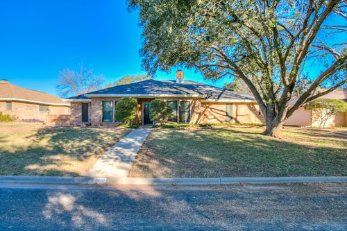 3410 Grandview Dr, San Angelo, TX, 76904-8105 | Card Image
