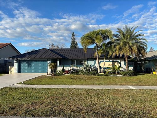 13808 Geranium Pl, Wellington, FL, 33414 | Card Image