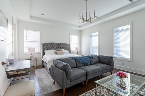 1029 Cheatham Pl, Nashville, TN, 37208-2148 | Card Image