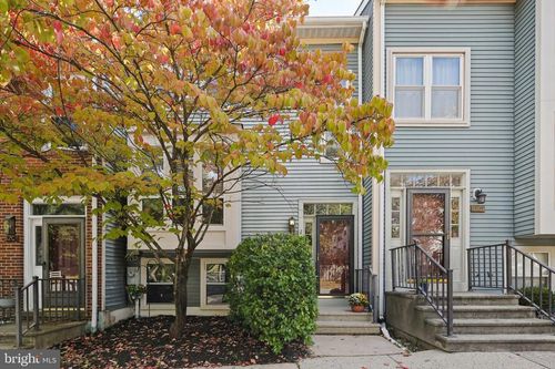 8205 Tall Trees Ct, ELLICOTT CITY, MD, 21043-6943 | Card Image