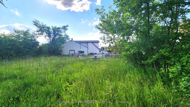 109 Lindsay St, Home with 3 bedrooms, 3 bathrooms and 8 parking in Fenelon Falls ON | Image 27