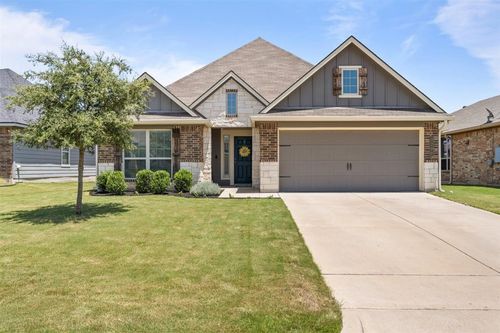 3200 Samson Dr, Lorena, TX, 76655-4084 | Card Image