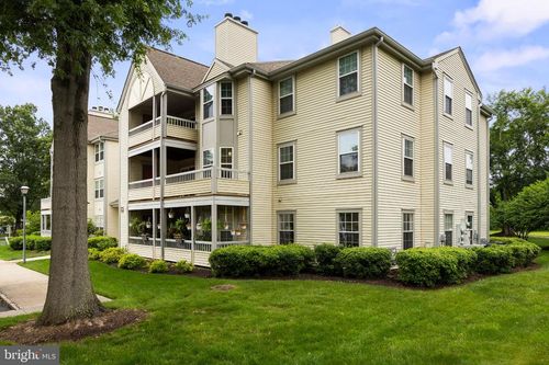 8-101 Claridge Ct, Princeton, NJ, 08540-7032 | Card Image