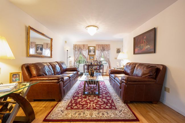 15 Derryfield Ct, House other with 3 bedrooms, 3 bathrooms and null parking in Manchester NH | Image 17