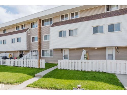 2908 116a Ave Nw, Edmonton, AB, T5W4R7 | Card Image