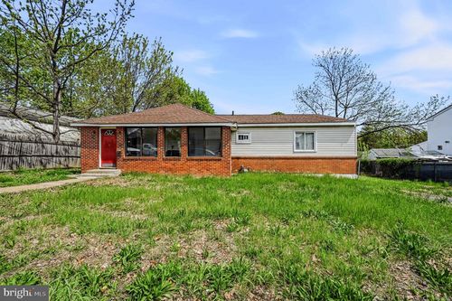 408 9th St, NEW CASTLE, DE, 19720-6207 | Card Image